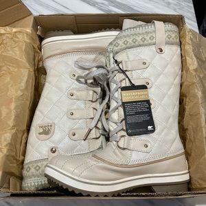 ❄️ Sorel Tofino Holiday waterproof boots - rare